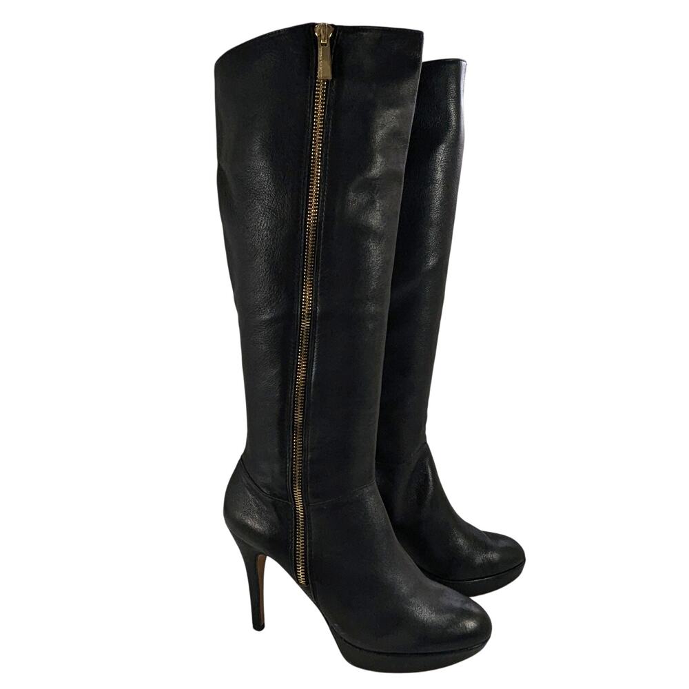 VINCE CAMUTO! BLACK GENUINE LEATHER, GOLD ZIPPER DETAIL STILETTO BOOTS! SZ 7.5M